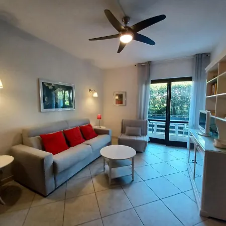 Ferienwohnung Fattoria Nel Parco Castiglioncello Exterior foto